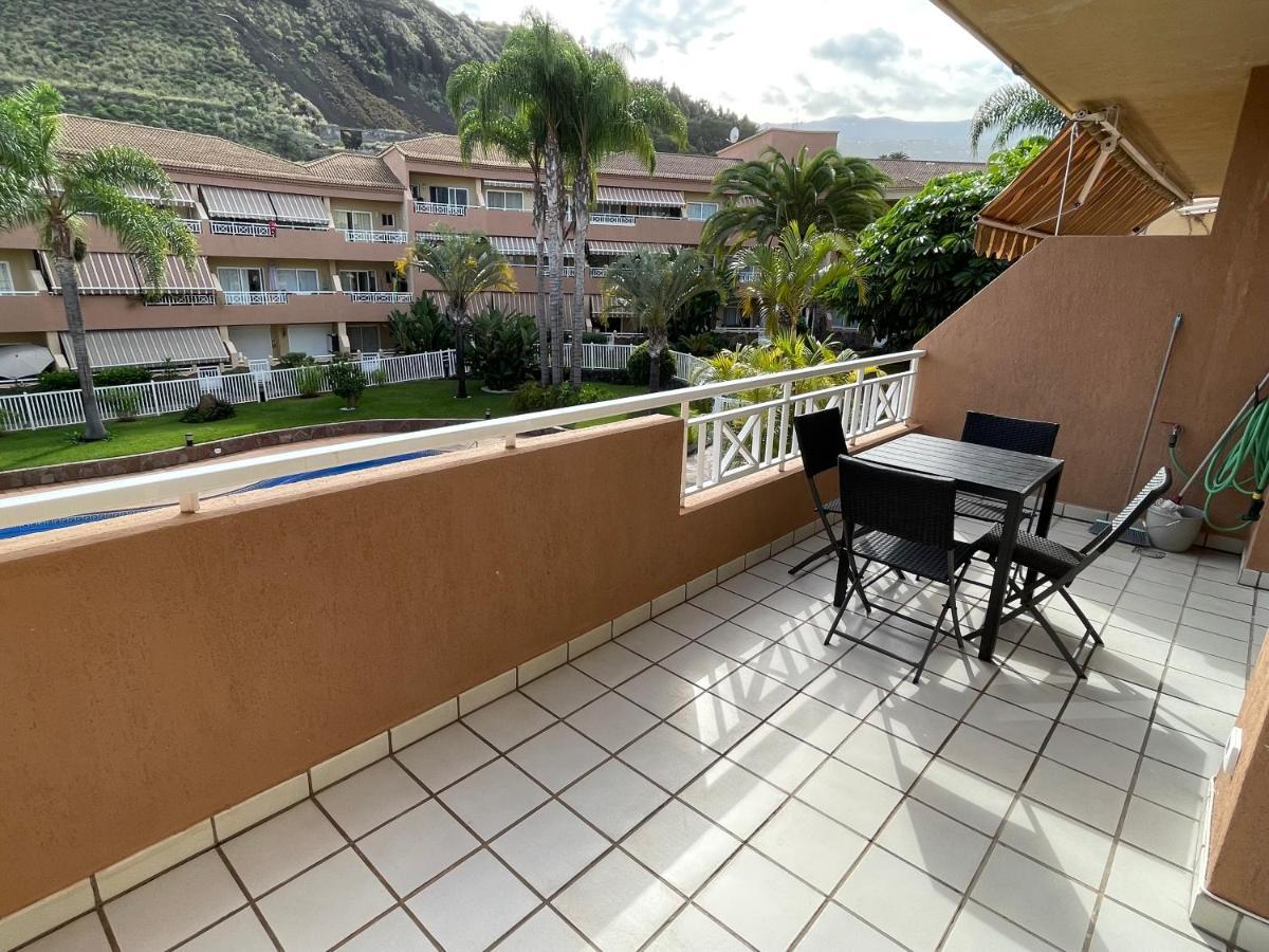 Neue Terrassenwohnung Mit Pool Puerto De La Cruz Exterior photo